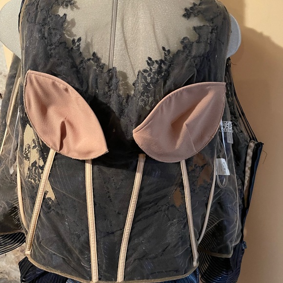 Gemy Bustier - Picture 7 of 10